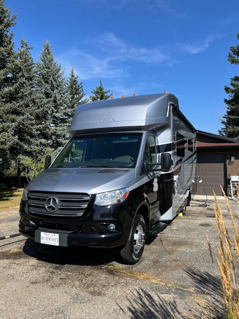 23-silver-mercedesrv